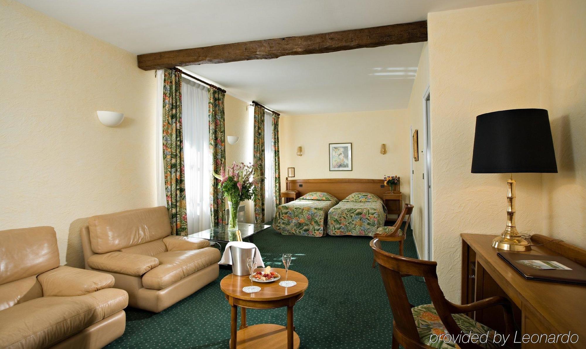 Hotel Les Ursulines Autun Δωμάτιο φωτογραφία